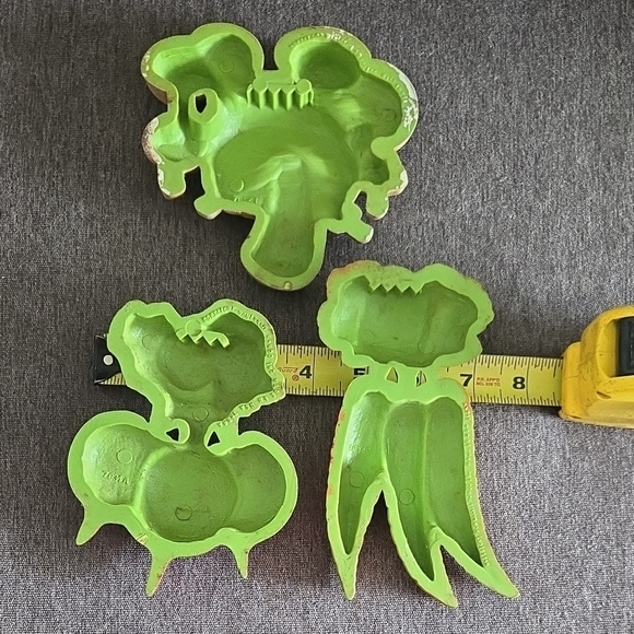 Vintage Vegetable and Mushroom Wall Decor Set - Picture 2 of 2